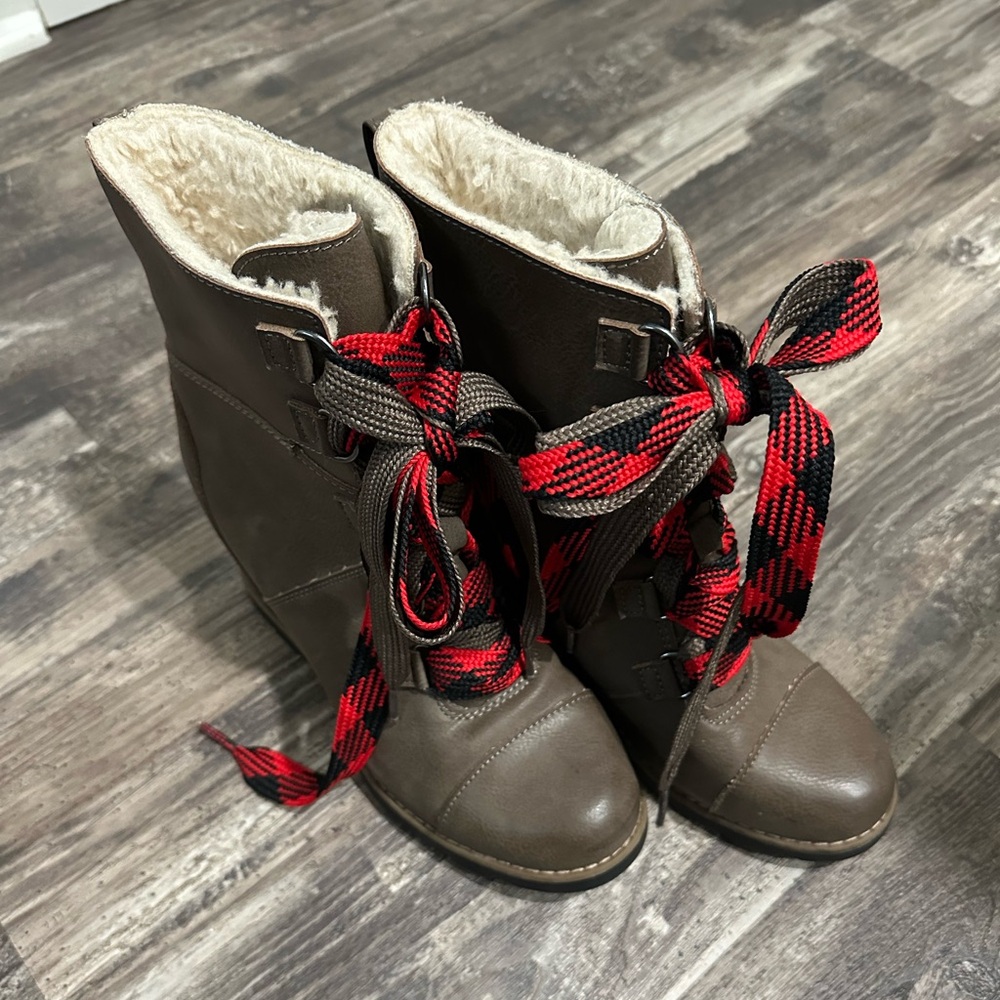 Universal Thread | Winter boots